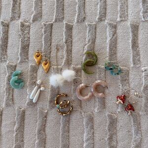 Assortment of Colorful Earrings!